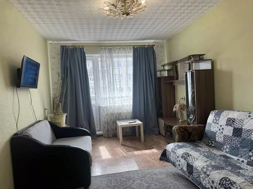 1-к кв. Свердловская область, Невьянск ул. Мартьянова, 27 (32.0 м) - Фото 2