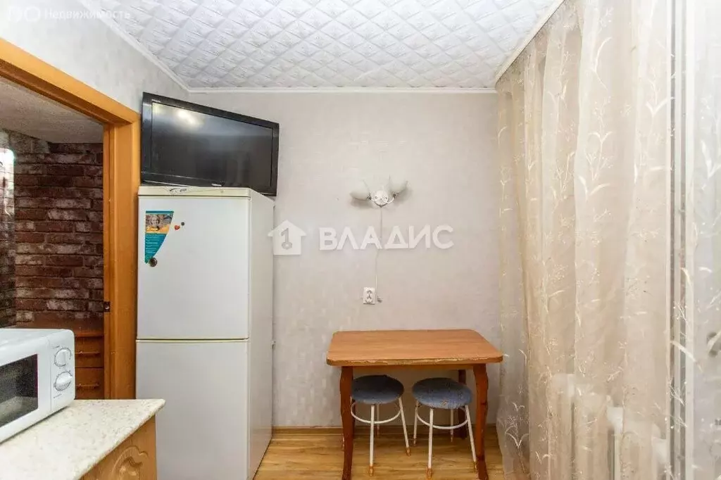 2-комнатная квартира: Тобольск, 9-й микрорайон, 3А (42.2 м) - Фото 2