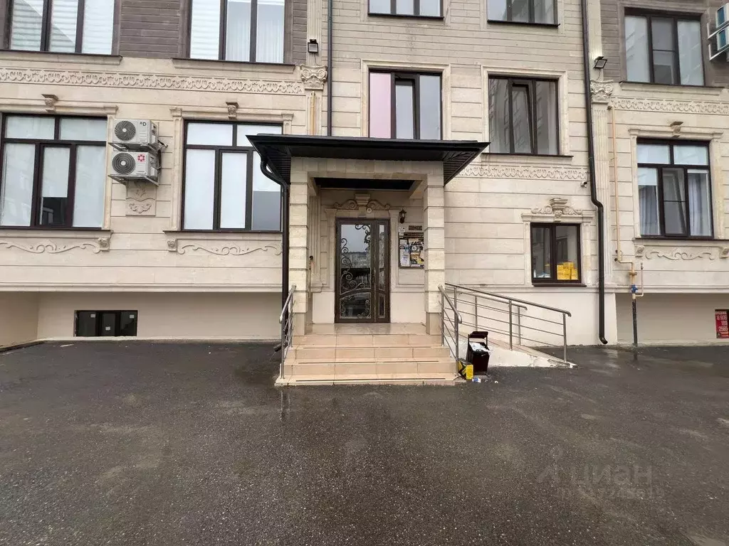 1-к кв. Кабардино-Балкария, Нальчик ул. Тарчокова (55.2 м) - Фото 1