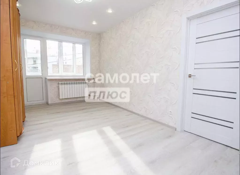 Продаётся 3-к квартира, 48.5 м - Фото 0