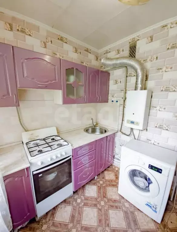 2-к кв. Ярославская область, Ярославль ул. Урицкого, 9 (42.5 м) - Фото 1