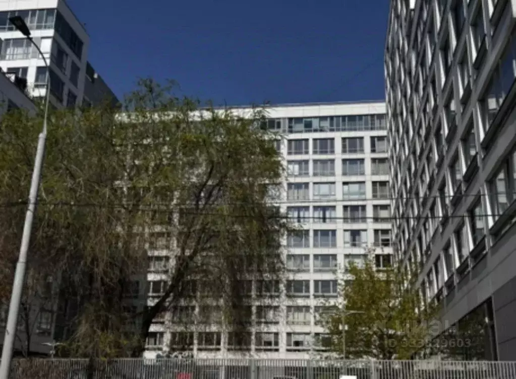 Гараж в Москва ул. Усачева, 2С3 (15 м) - Фото 1