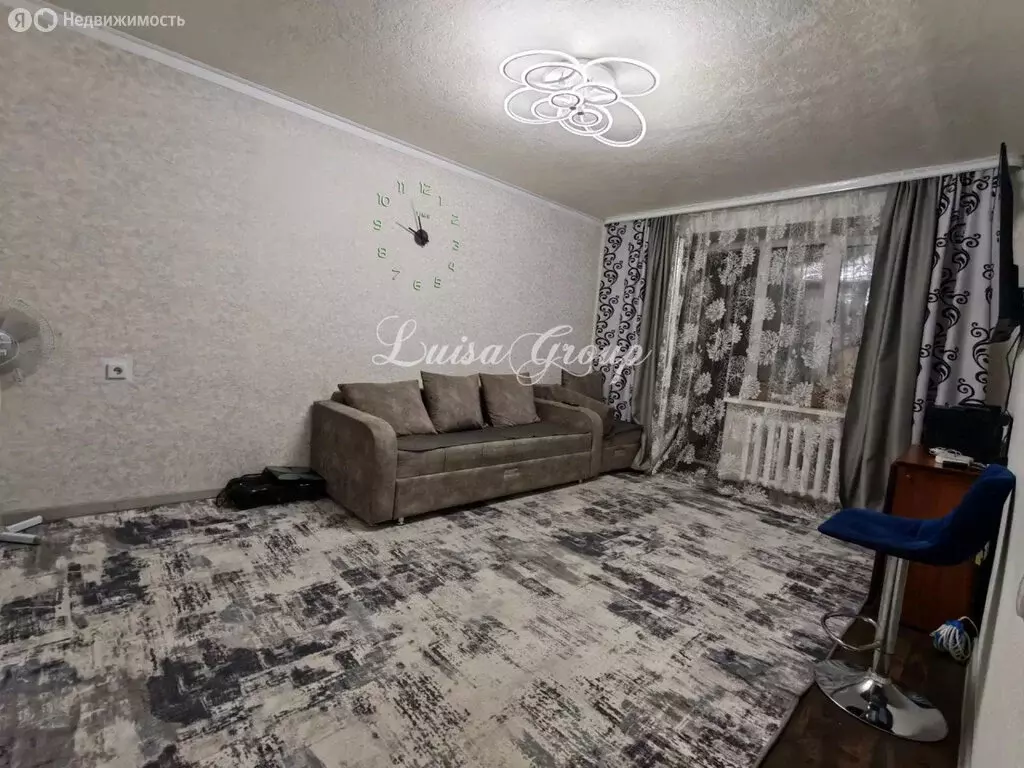 2-комнатная квартира: Туймазы, улица Гафурова, 5 (50 м) - Фото 2