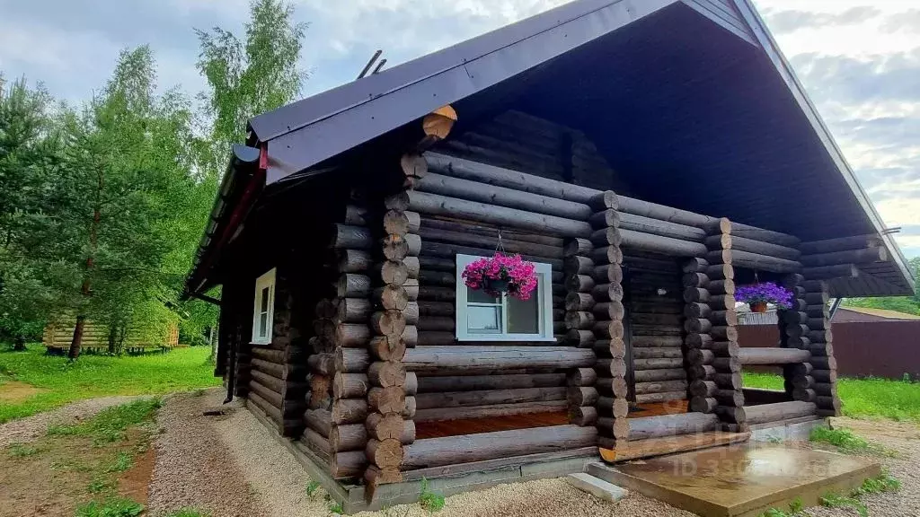 Дом в Новгородская область, Новгородский район, Бронницкое с/пос, д. ... - Фото 1