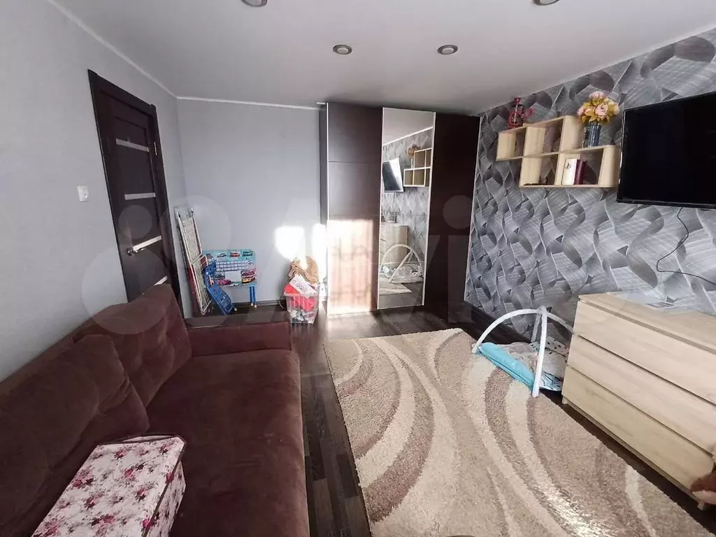 1-к. квартира, 28,5 м, 5/5 эт. - Фото 0
