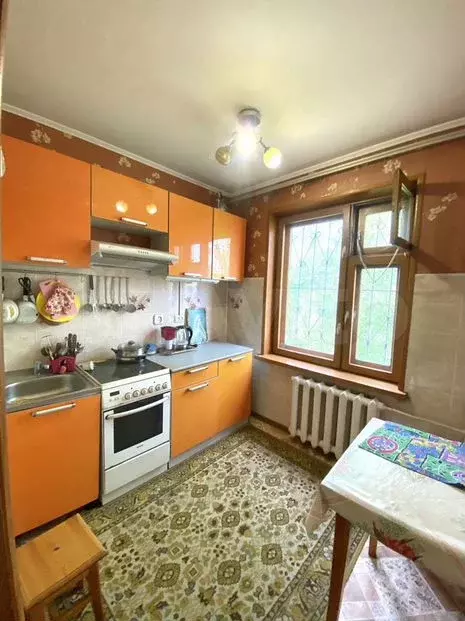 3-к. квартира, 60м, 5/5эт. - Фото 0