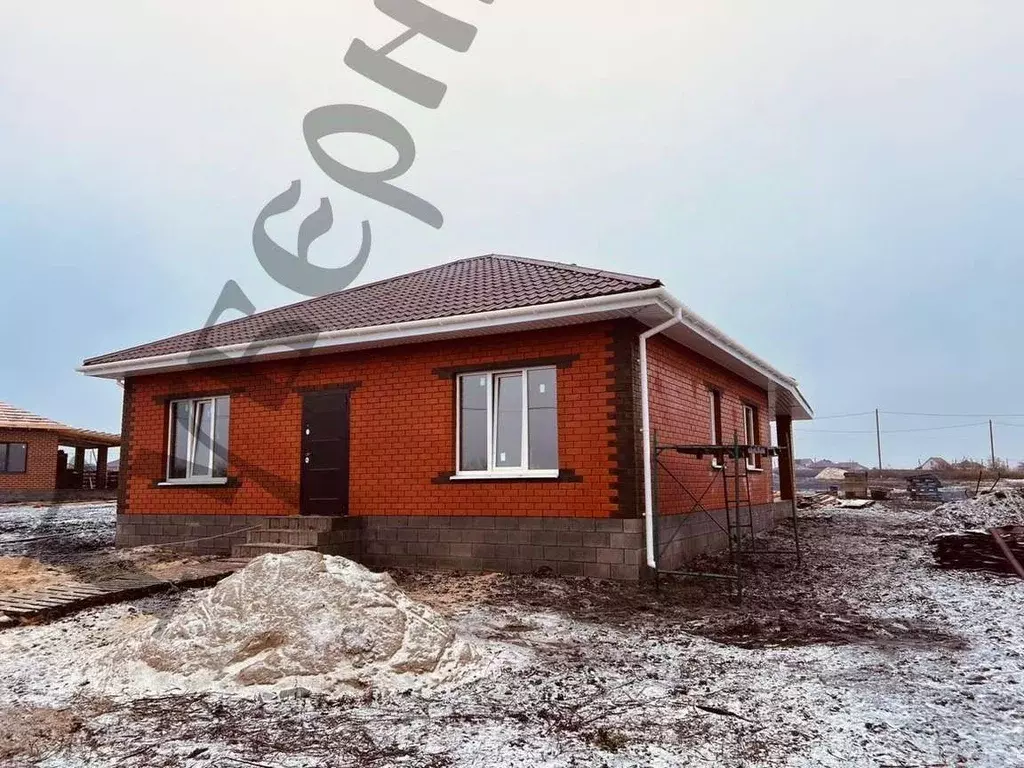 Дом в Белгородская область, Строитель Яковлевский городской округ, ул. ... - Фото 1