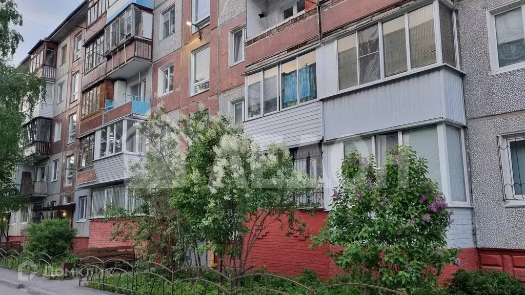 Продаётся 3-к квартира, 62.8 м - Фото 1