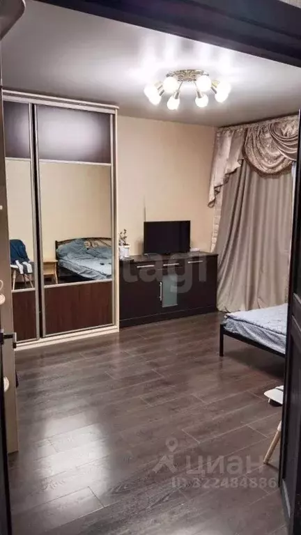 2-к кв. Ямало-Ненецкий АО, Новый Уренгой Оптимистов мкр, 4/1 (57.6 м) - Фото 1