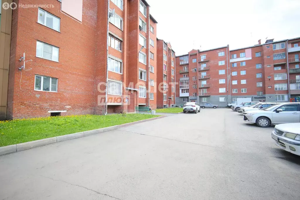 2-комнатная квартира: Кемерово, Промышленновский проезд, 2 (56.9 м) - Фото 1