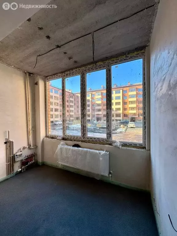 3-комнатная квартира: Владикавказ, улица Алихана Гагкаева, 5 (95 м) - Фото 0