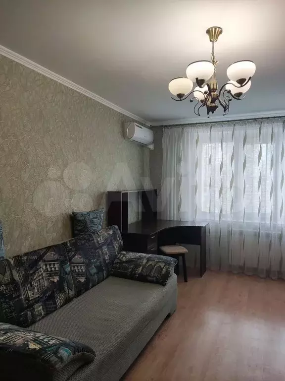 1-к. квартира, 40 м, 4/9 эт. - Фото 0