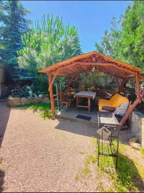 Комната Крым, Алушта муниципальный округ, Партенит пгт ул. Горная, 8 - Фото 2