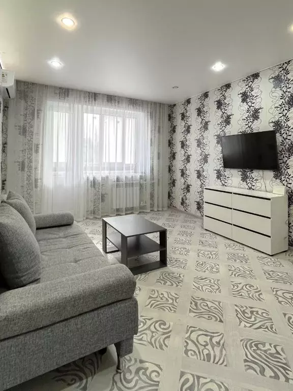 2-к кв. Саратовская область, Балаково Трнавская ул., 32 (54.0 м) - Фото 2