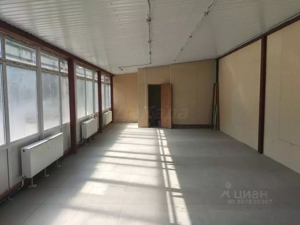 Помещение свободного назначения в Ульяновская область, Ульяновск ул. ... - Фото 1