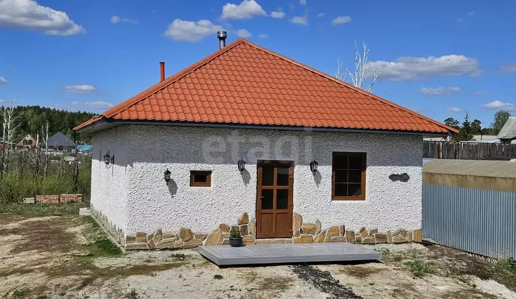 Дом в Тюменская область, Тюменский район, Богандинский пгт ул. Дружбы, ... - Фото 1