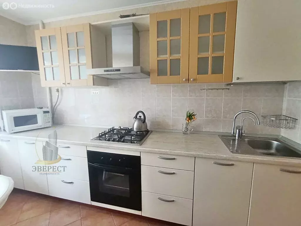 3-комнатная квартира: Пушкино, Лесная улица, 19 (67.4 м) - Фото 1