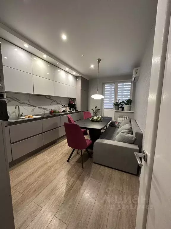 2-к кв. Самарская область, Самара просп. Карла Маркса, 4Б (67.0 м) - Фото 1