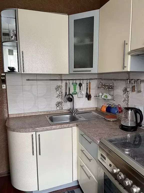 2-к. квартира, 46 м, 5/9 эт. - Фото 1