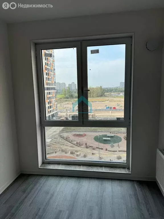 2-комнатная квартира: деревня Новосаратовка, улица Первых, 4к6 (61.8 ... - Фото 1