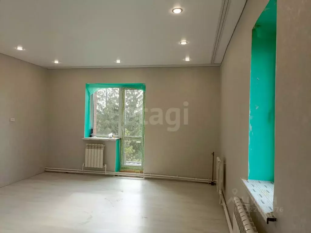 Дом в Омская область, Омский район, с. Усть-Заостровка Спортивная ул., ... - Фото 1