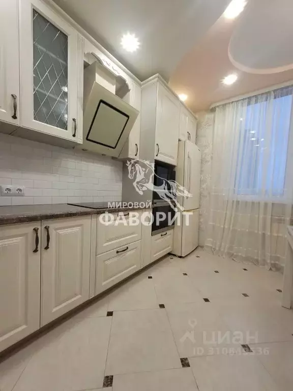 3-к кв. Оренбургская область, Оренбург Салмышская ул., 72 (87.0 м) - Фото 1
