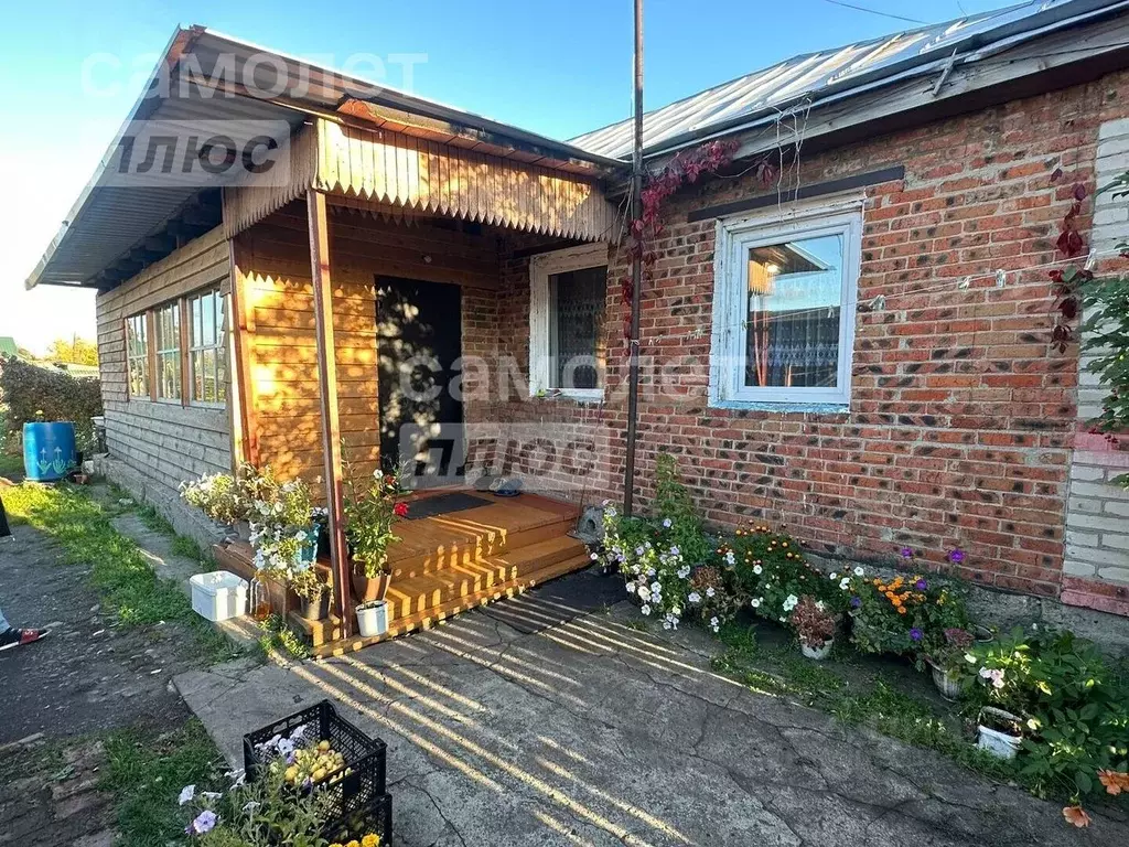 Дом в Омская область, Кормиловка рп ул. 30 лет Победы, 3 (67 м) - Фото 1