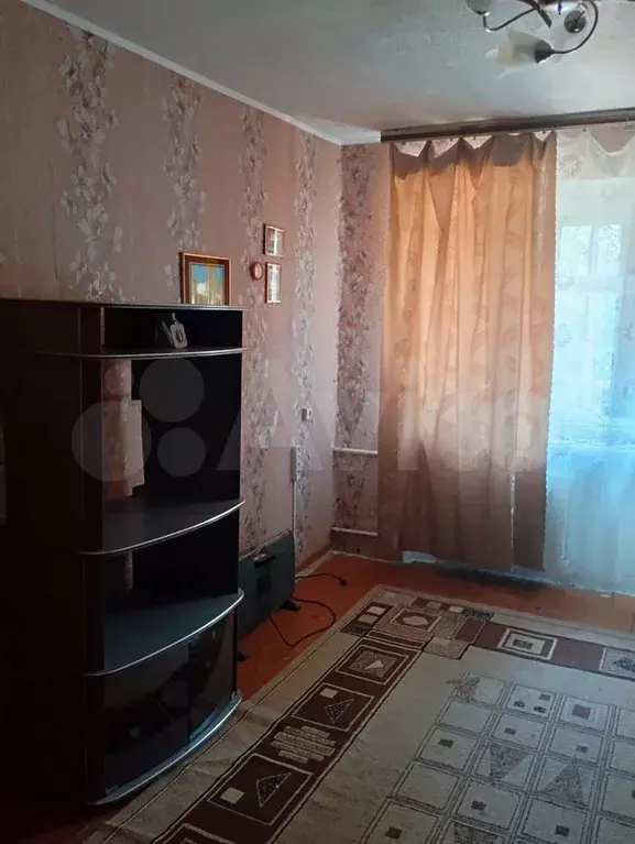Комната 18 м в 5-к., 2/5 эт. - Фото 0