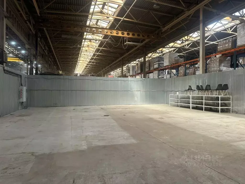 Производственное помещение в Санкт-Петербург просп. Стачек, 47 (900 м) - Фото 1