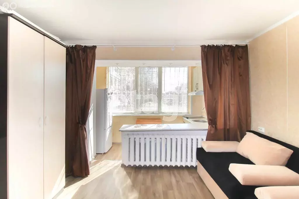 1-комнатная квартира: Тюмень, улица 30 лет Победы, 79 (17 м) - Фото 1