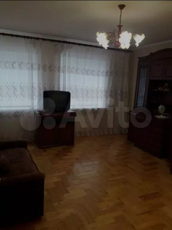 3-к. квартира, 100 м, 1/9 эт. - Фото 1