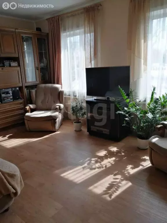 Дом в Прокопьевск, улица Дмитрова (61 м) - Фото 1