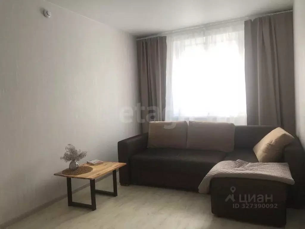 2-к кв. Челябинская область, Челябинск ул. Маршала Чуйкова, 28 (39.6 ... - Фото 1