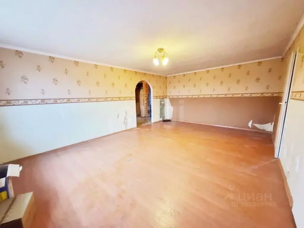 Дом в Калининградская область, Черняховский муниципальный округ, пос. ... - Фото 1