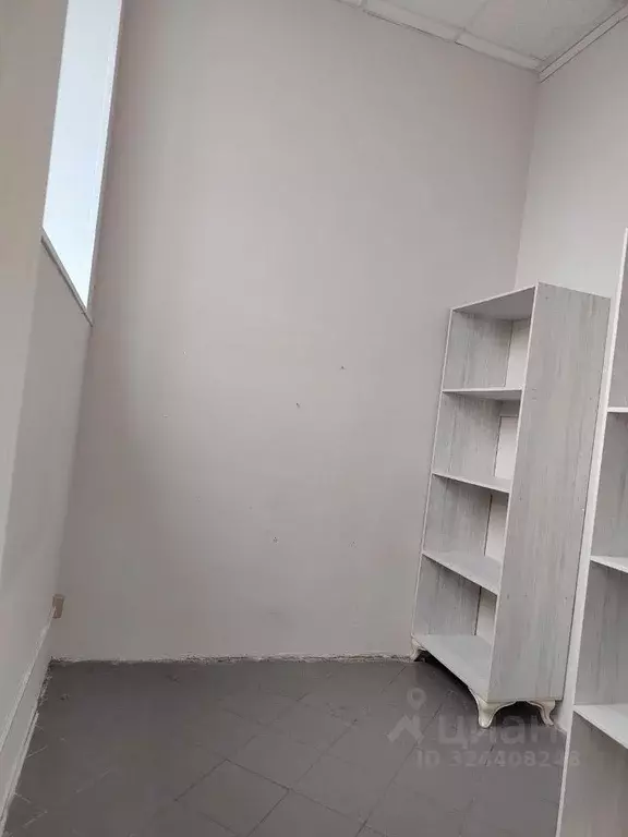 Помещение свободного назначения в Карелия, Петрозаводск ул. Кирова, 2 ... - Фото 1