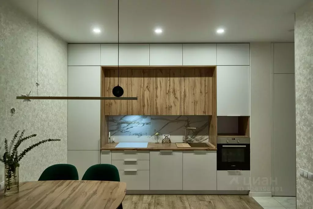 3-к кв. Свердловская область, Екатеринбург ул. Ткачей, 17 (76.9 м) - Фото 2