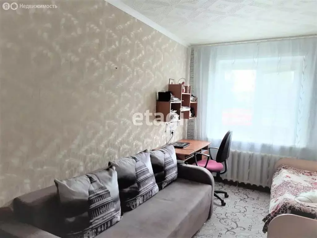 3-комнатная квартира: Покров, Пролетарская улица, 3 (67.4 м) - Фото 1