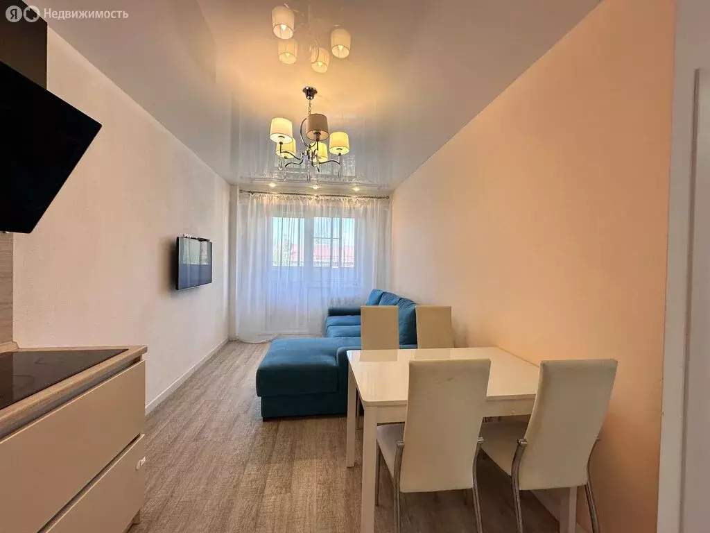 2-комнатная квартира: Иркутск, улица Пискунова, 142/2 (86.1 м) - Фото 0