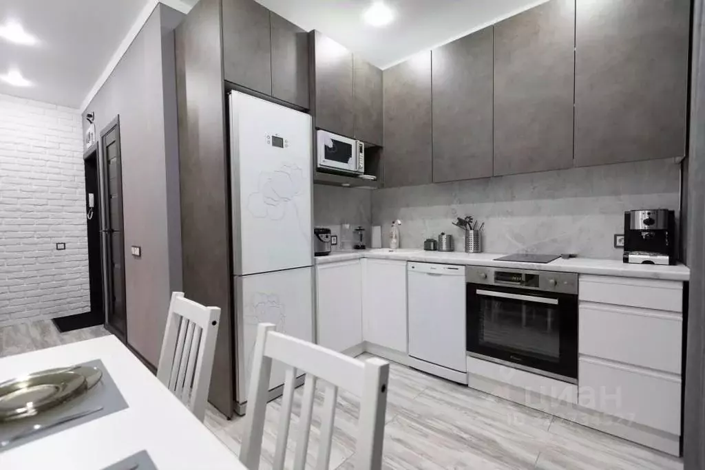 1-к кв. Мурманская область, Апатиты ул. Бредова, 32 (35.0 м) - Фото 2