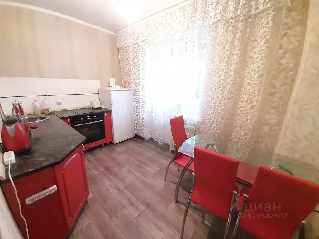 1-к кв. Хакасия, Абакан ул. Богдана Хмельницкого, 155 (40.0 м) - Фото 1