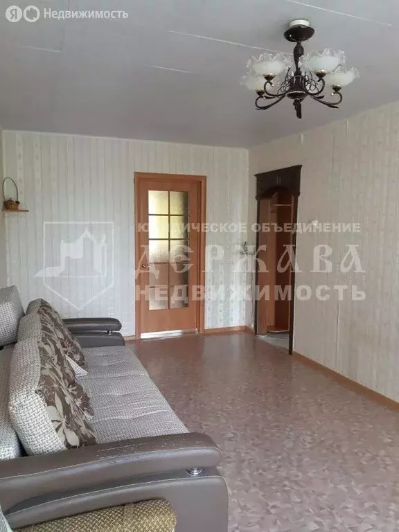 2-комнатная квартира: Кемерово, Октябрьский проспект, 67А (47.9 м) - Фото 0