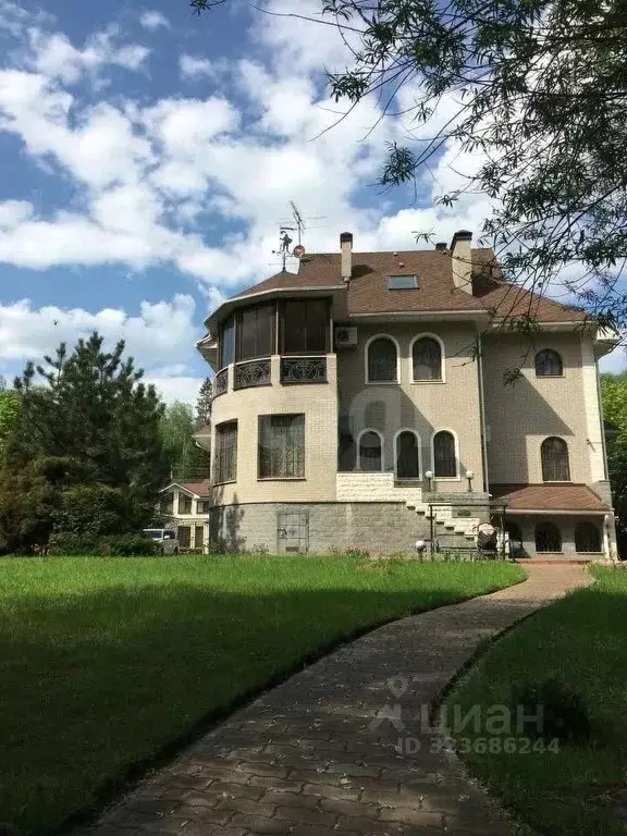 Дом в Московская область, Мытищи городской округ, пос. Нагорное ул. ... - Фото 1