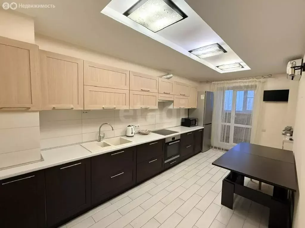 3-комнатная квартира: посёлок Ростовка, улица Михаила Врубеля, 2 (82.7 ... - Фото 1