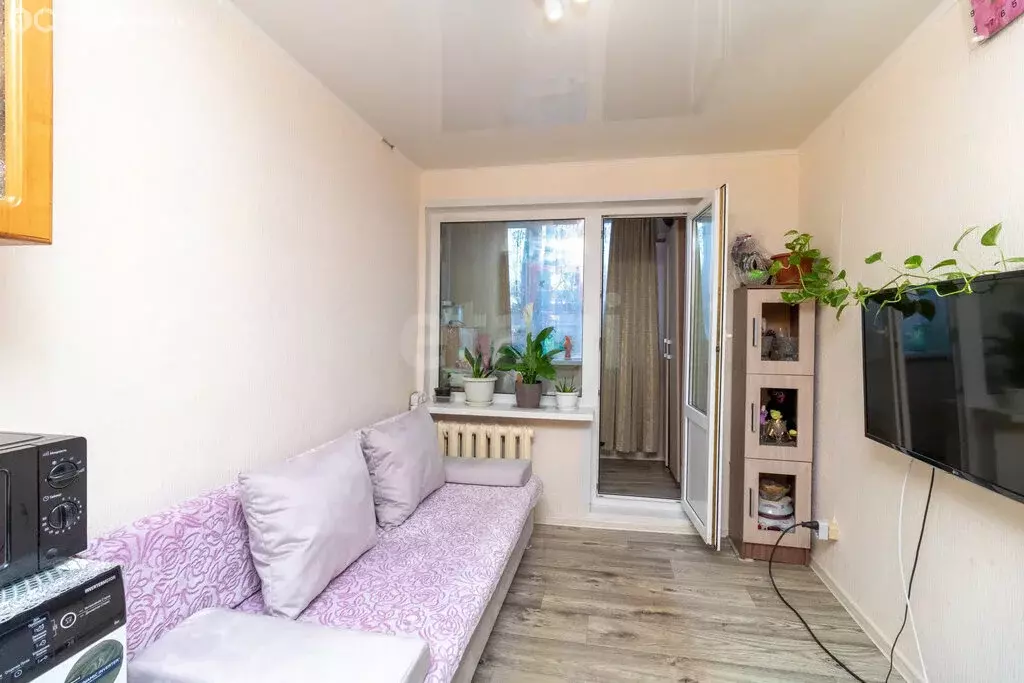 Квартира-студия: Тюмень, Шаимский проезд, 9 (12.8 м) - Фото 2