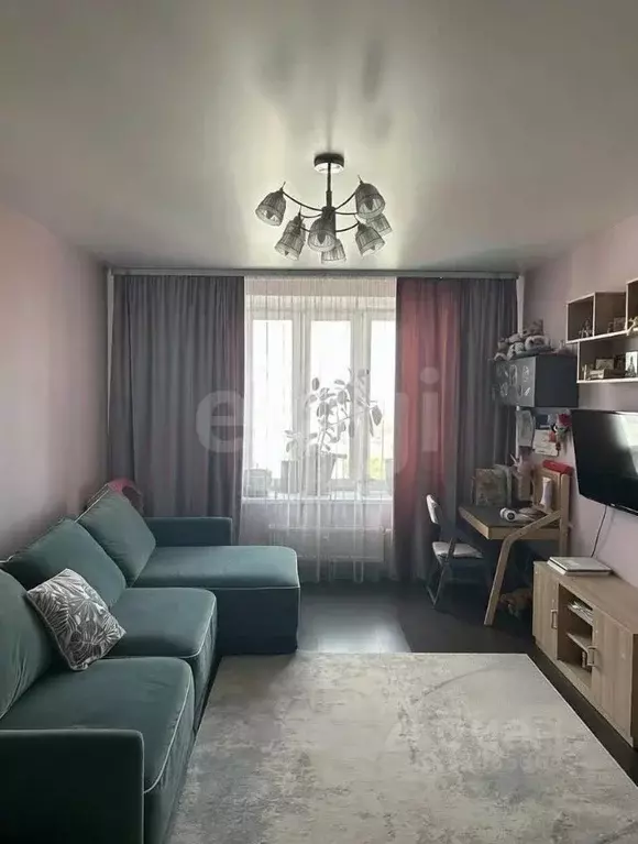 1-к кв. Тюменская область, Тюмень Полевая ул., 105 (50.0 м) - Фото 1