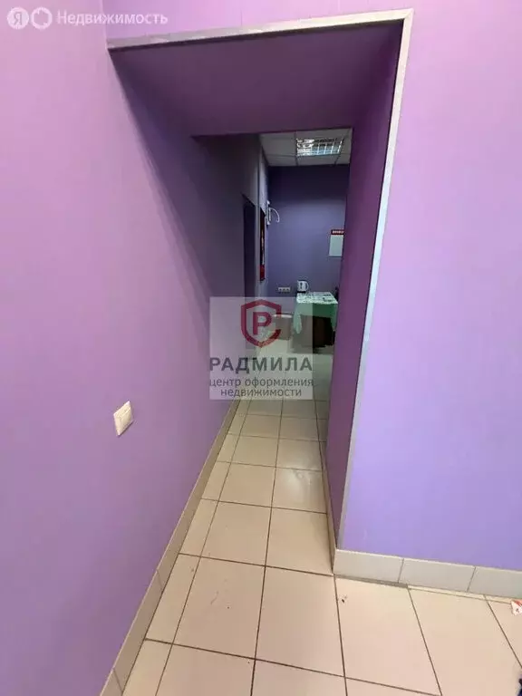 3-комнатная квартира: посёлок городского типа Скоропусковский, 22 ... - Фото 1