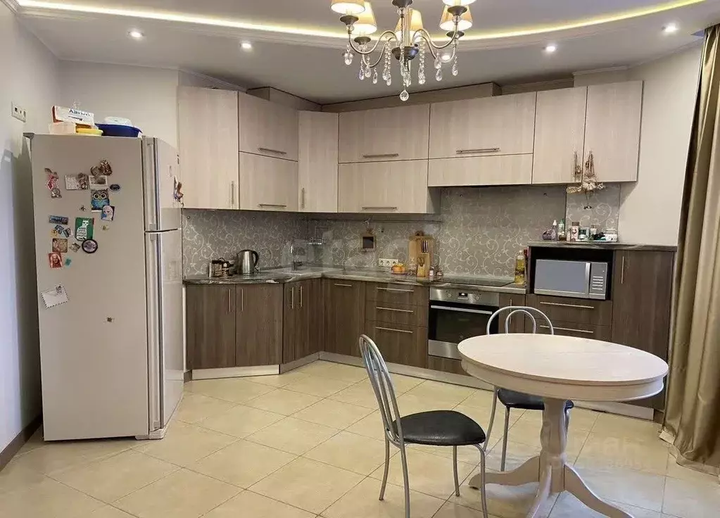 3-к кв. Коми, Сыктывкар ул. Карла Маркса, 117 (80.8 м) - Фото 1