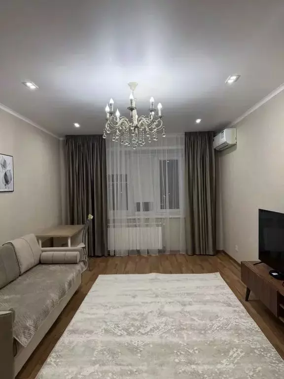 2-к кв. Астраханская область, Астрахань ул. Савушкина, 4к2 (69.0 м) - Фото 1