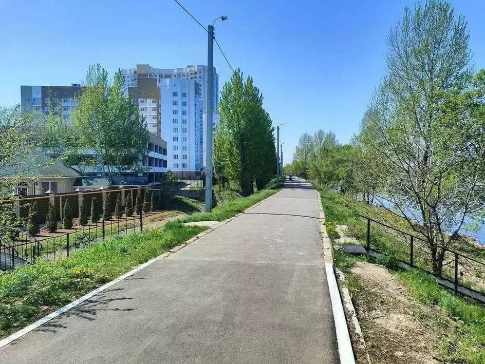 Гараж в Саратовская область, Энгельс Пристанская ул., 85 (14 м) - Фото 1