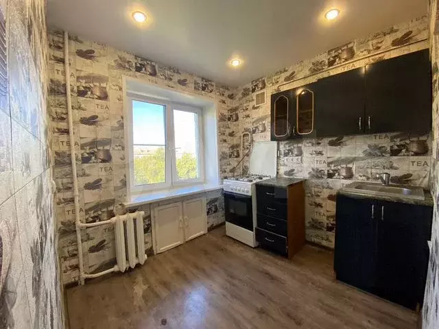 1-к. квартира, 30,6 м, 5/5 эт. - Фото 0